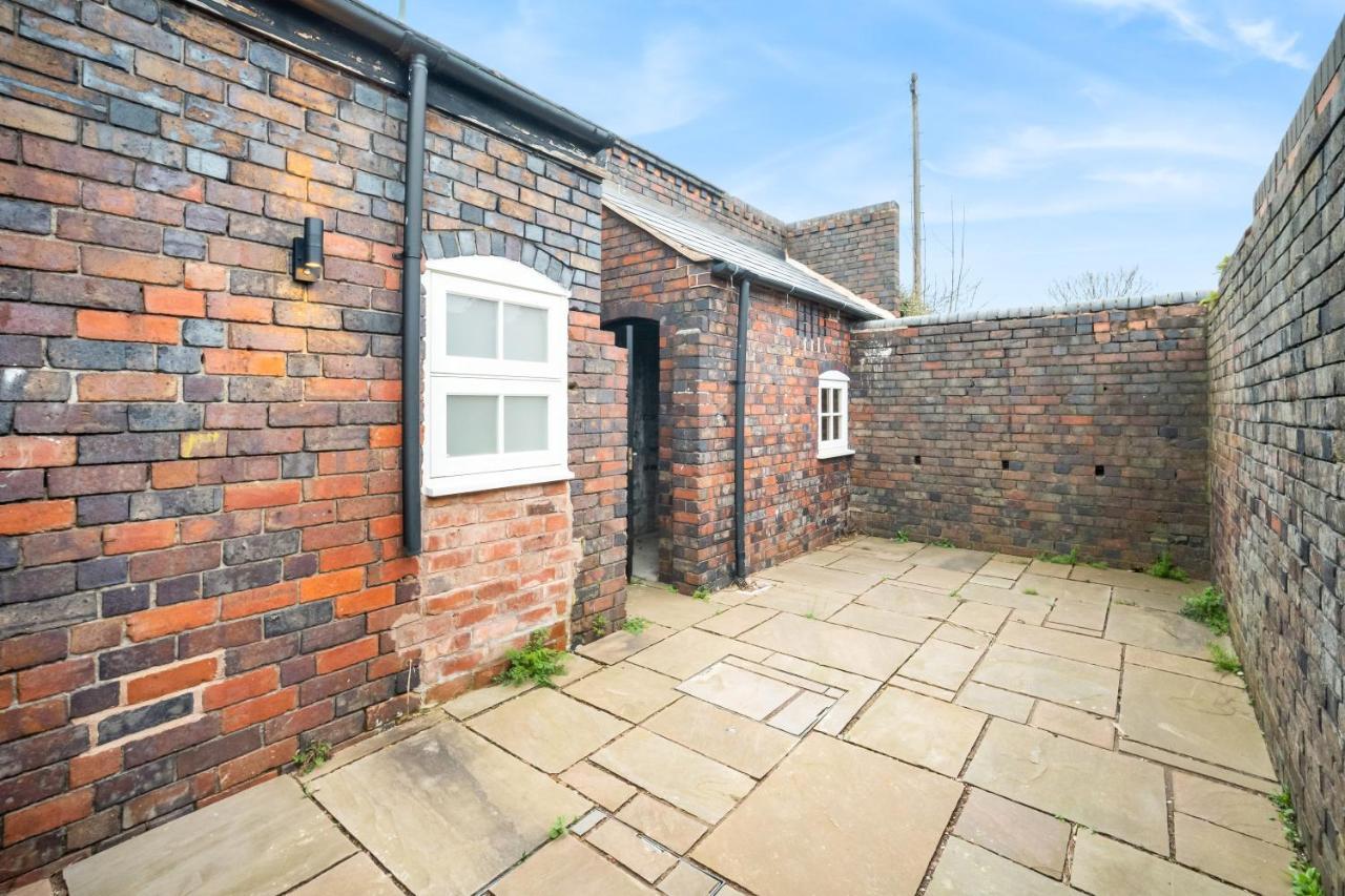 Beautiful Waterside Apartment - Parking - Perry Barr - Top Rated Birmingham Eksteriør bilde