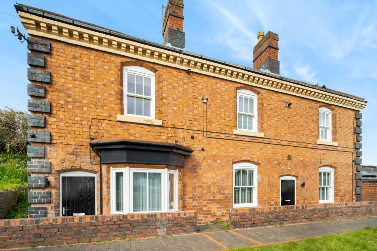 Beautiful Waterside Apartment - Parking - Perry Barr - Top Rated Birmingham Eksteriør bilde